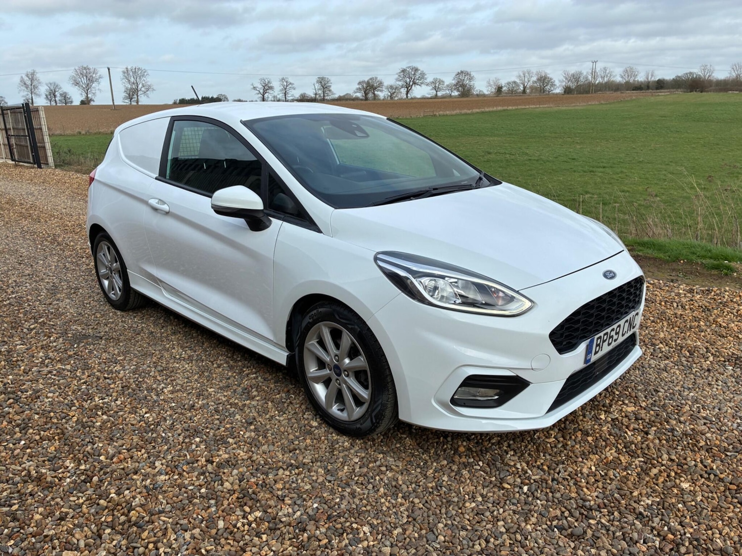 Used Ford Fiesta 2020 for sale - 77893009: Photo 5