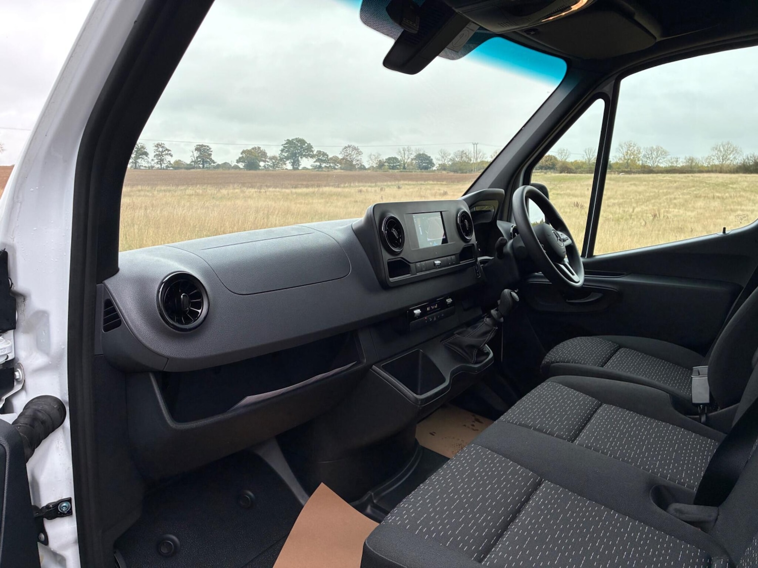 Used Mercedes-Benz Sprinter 2024 for sale - 76992366: Photo 10