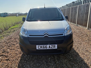 Used Citroen Berlingo 2016 for sale - 77704932: Photo