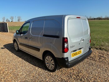 Used Citroen Berlingo 2016 for sale - 77704932: Photo