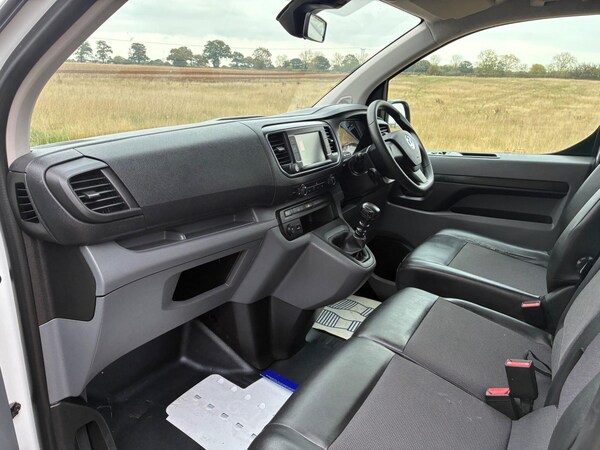 Used Vauxhall Vivaro 2020 for sale - 76336991: Photo 11