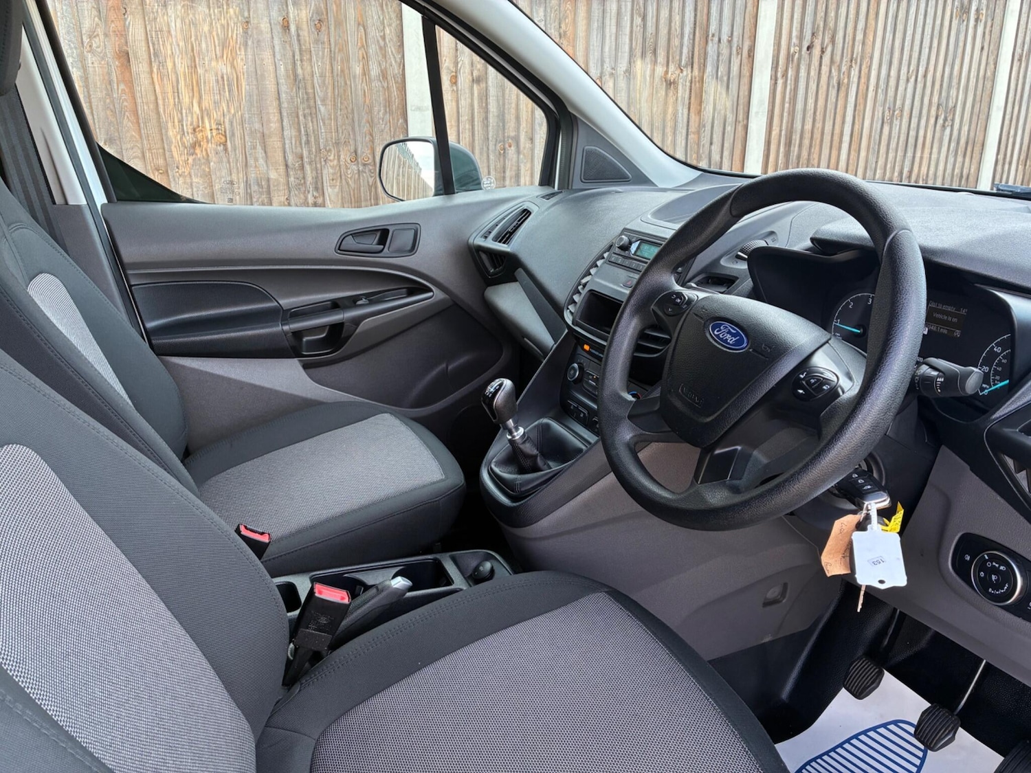 Used Ford Transit Connect 2020 for sale - 76349648: Photo 9