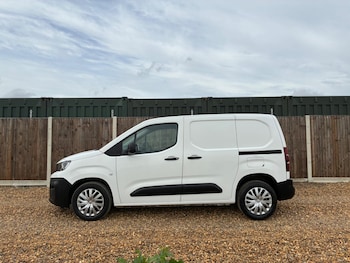 Used Peugeot Partner 2020 for sale - 75858198: Photo