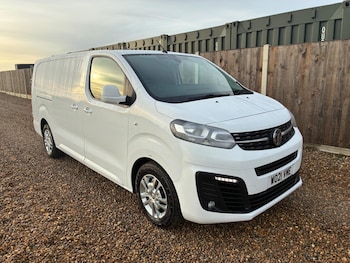 Vauxhall Vivaro feature image