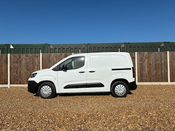Used Citroen Berlingo 2020 for sale - 75199747: Photo