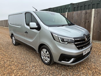 Renault Trafic feature image