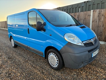 Used Vauxhall Vivaro 2010 for sale - 76701636: Photo