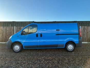 Used Vauxhall Vivaro 2010 for sale - 76701636: Photo