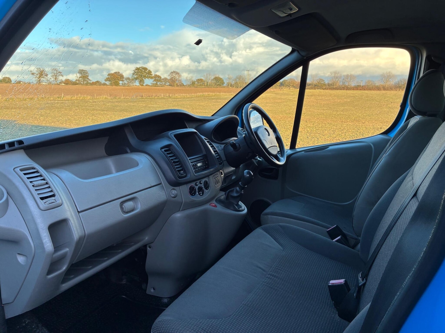 Used Vauxhall Vivaro 2010 for sale - 76701636: Photo 9