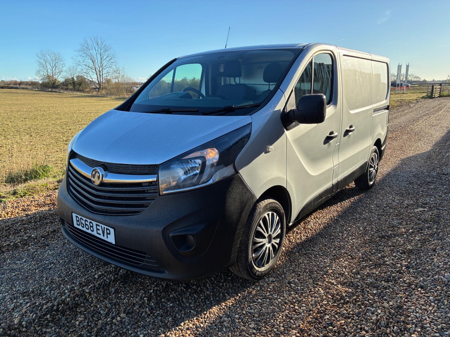 Used Vauxhall Vivaro 2019 for sale - 76521895: Photo 3