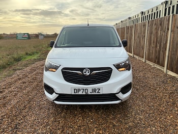 Used Vauxhall Combo 2020 for sale - 76608456: Photo