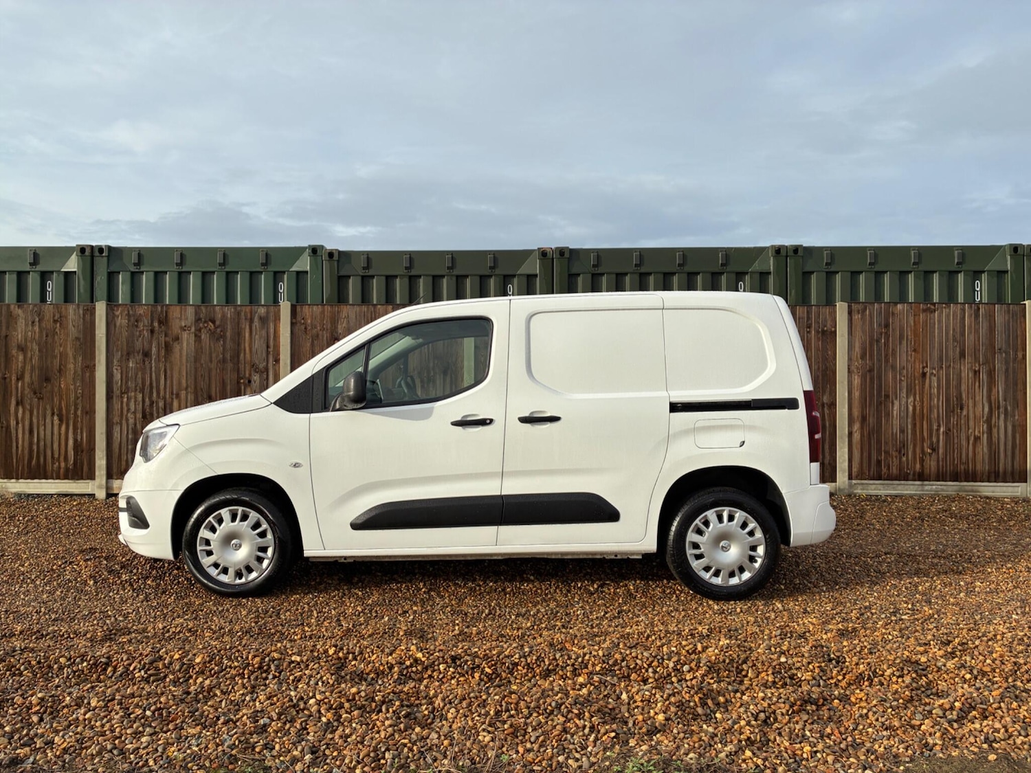 Used Vauxhall Combo 2020 for sale - 76608456: Photo 4