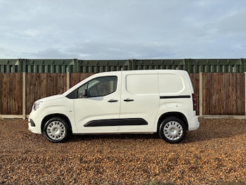 Used Vauxhall Combo 2020 for sale - 76608456: Photo