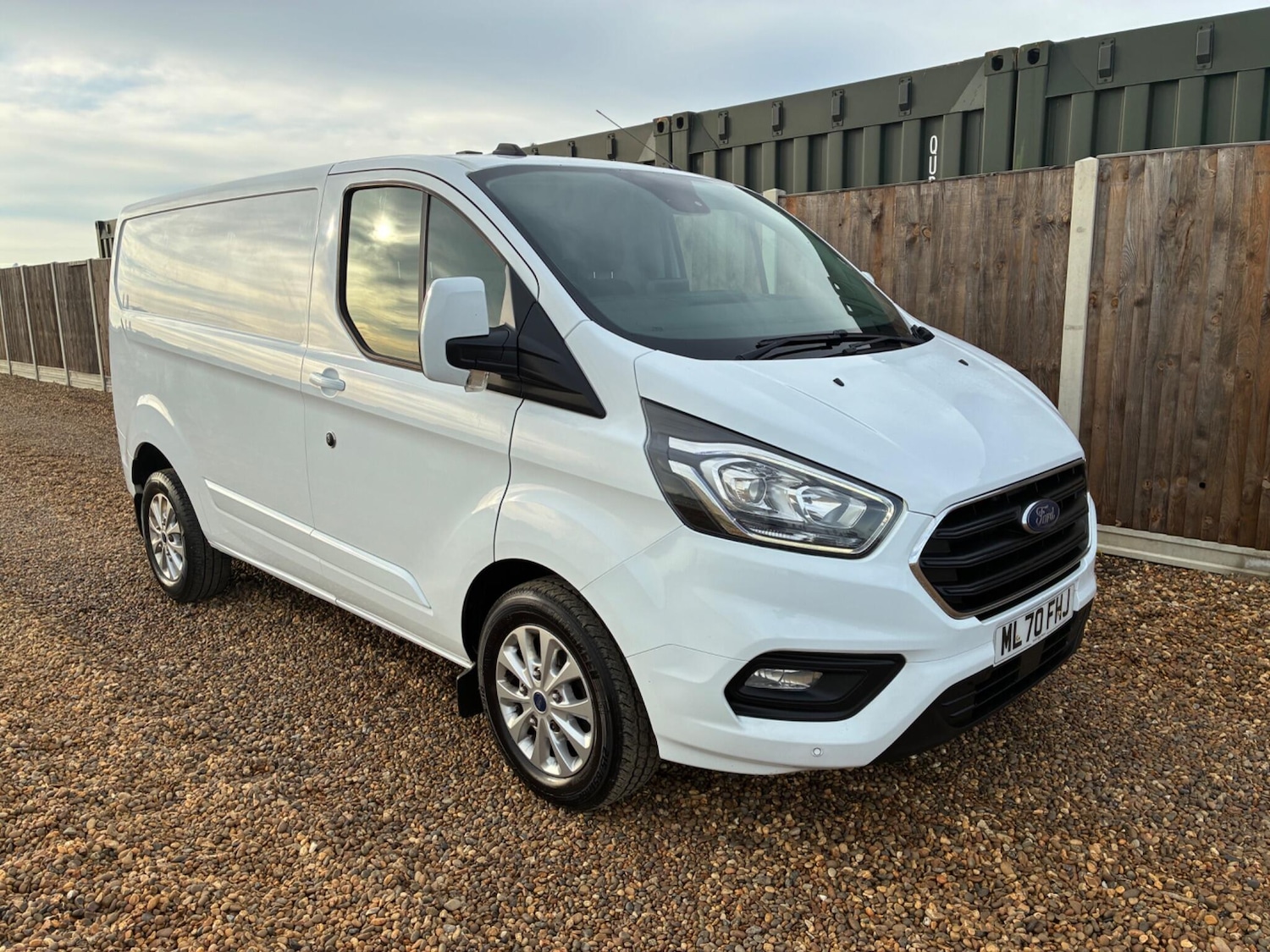 Used Ford Transit Custom 2020 for sale - 76473389: Photo 1