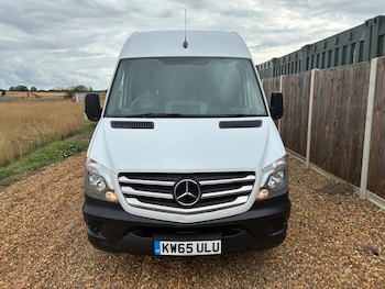 Mercedes-Benz - Sprinter