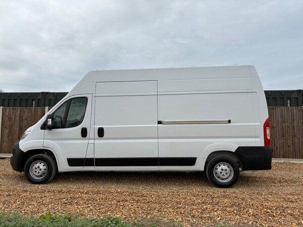 Used Vauxhall Movano 2022 for sale - 75669976: Photo 4