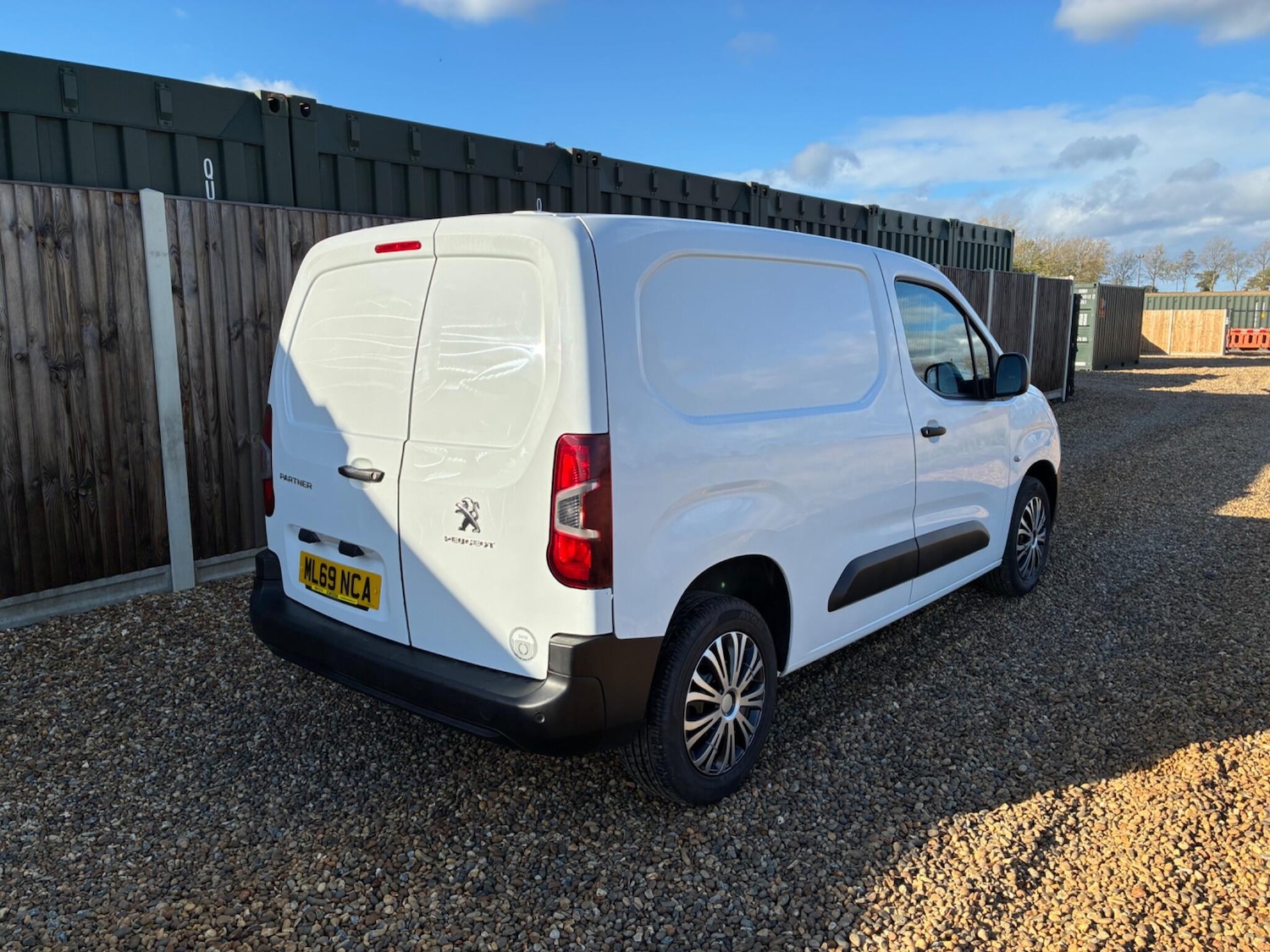 Used Peugeot Partner 2019 for sale - 76377341: Photo 10