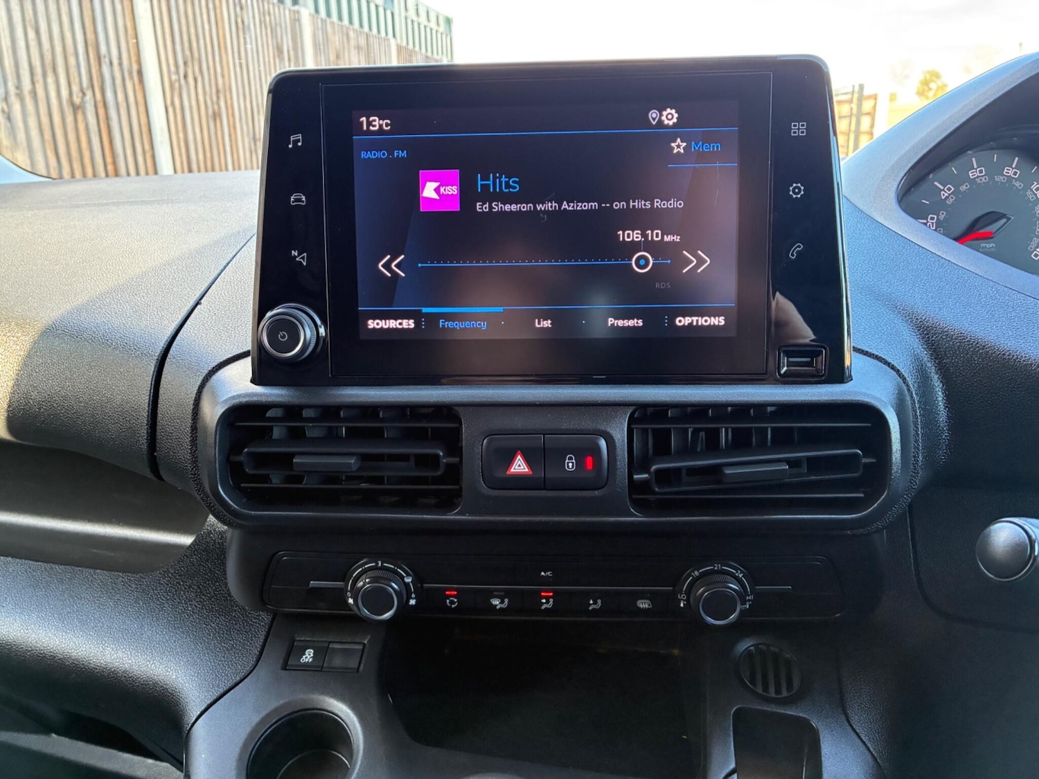 Used Peugeot Partner 2019 for sale - 76377341: Photo 13