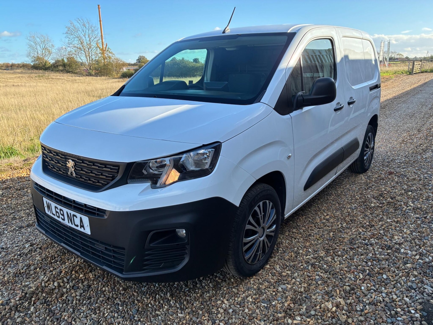 Used Peugeot Partner 2019 for sale - 76377341: Photo 3