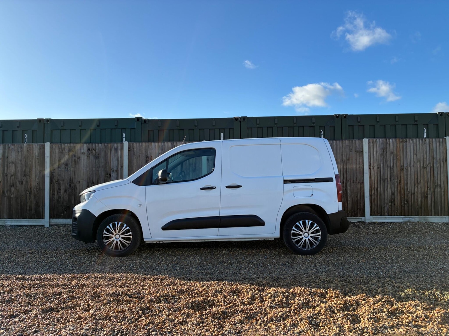 Used Peugeot Partner 2019 for sale - 76377341: Photo 4
