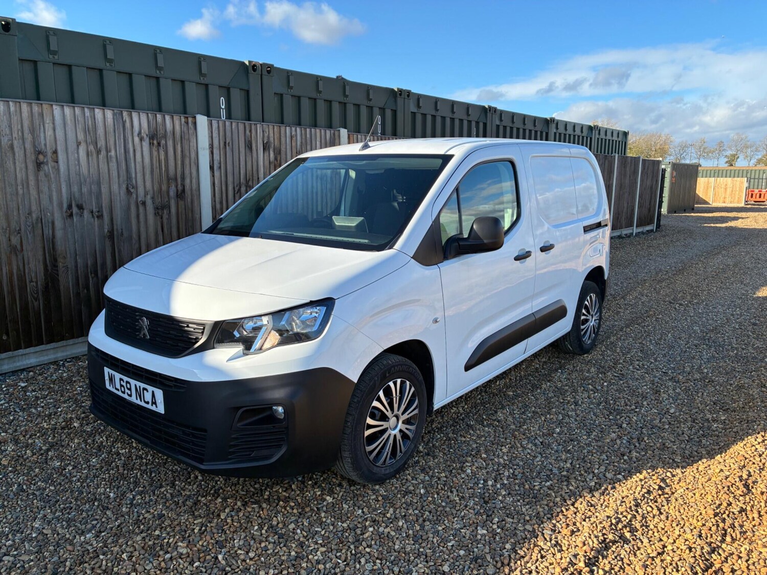 Used Peugeot Partner 2019 for sale - 76377341: Photo 5