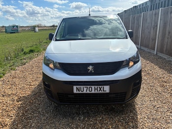 Used Peugeot Partner 2020 for sale - 78388401: Photo