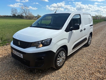 Used Peugeot Partner 2020 for sale - 78388401: Photo