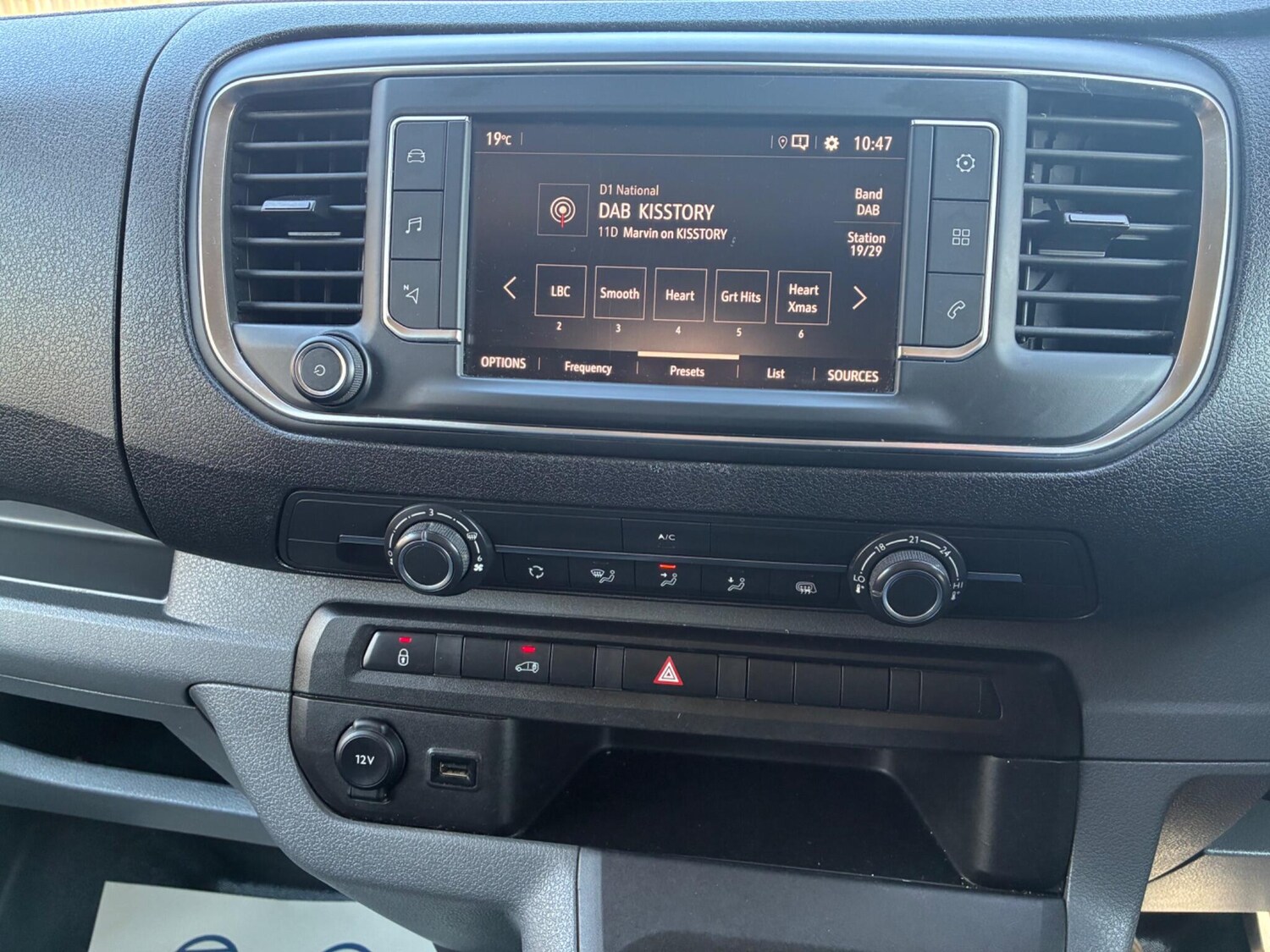 Used Vauxhall Vivaro for sale - 77958580: Photo 9