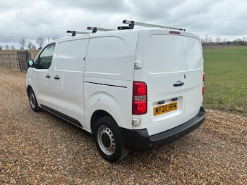 Used Vauxhall Vivaro 2020 for sale - 77538372: Photo