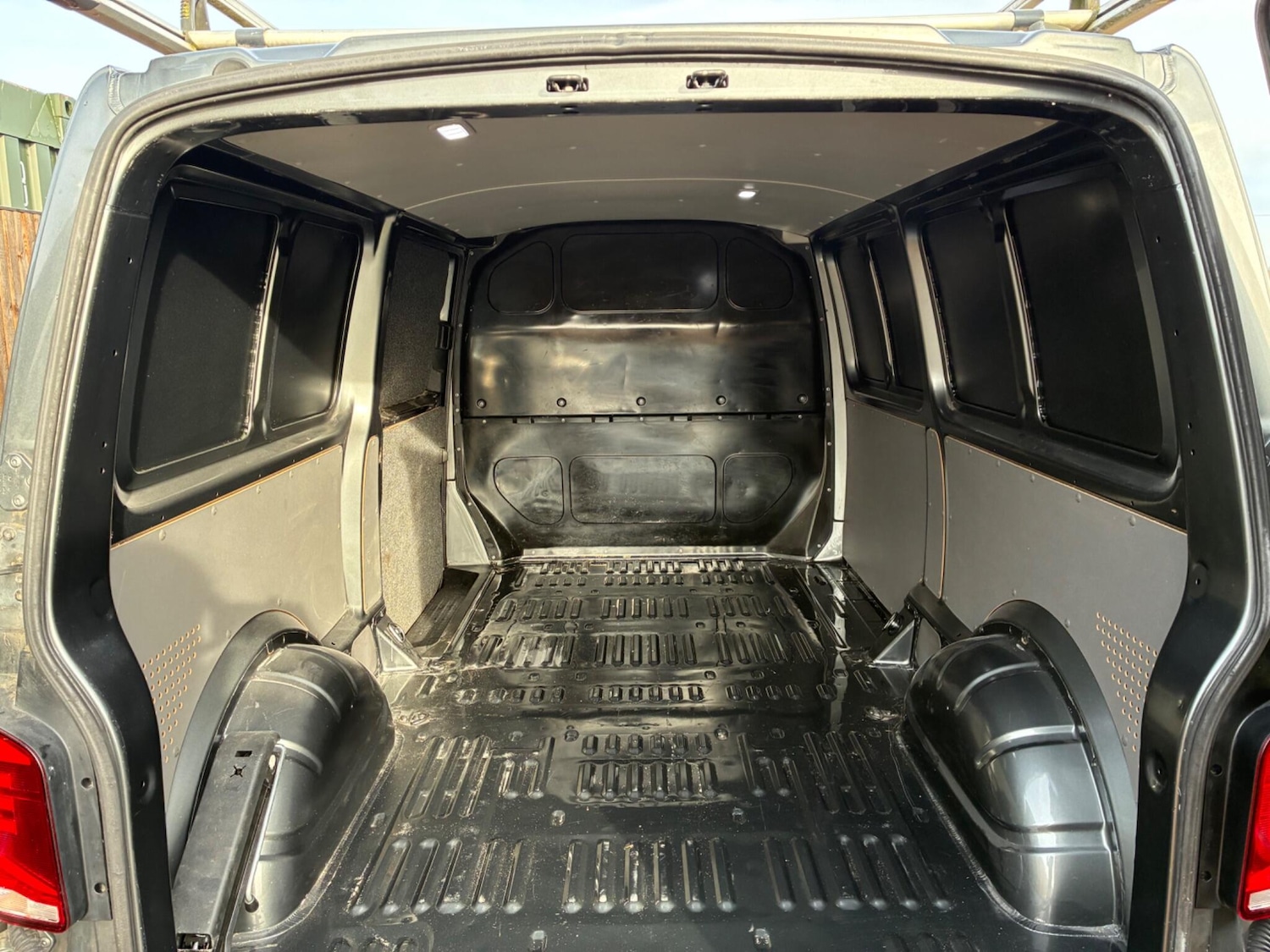 Used Volkswagen Transporter 2020 for sale - 77425823: Photo 5