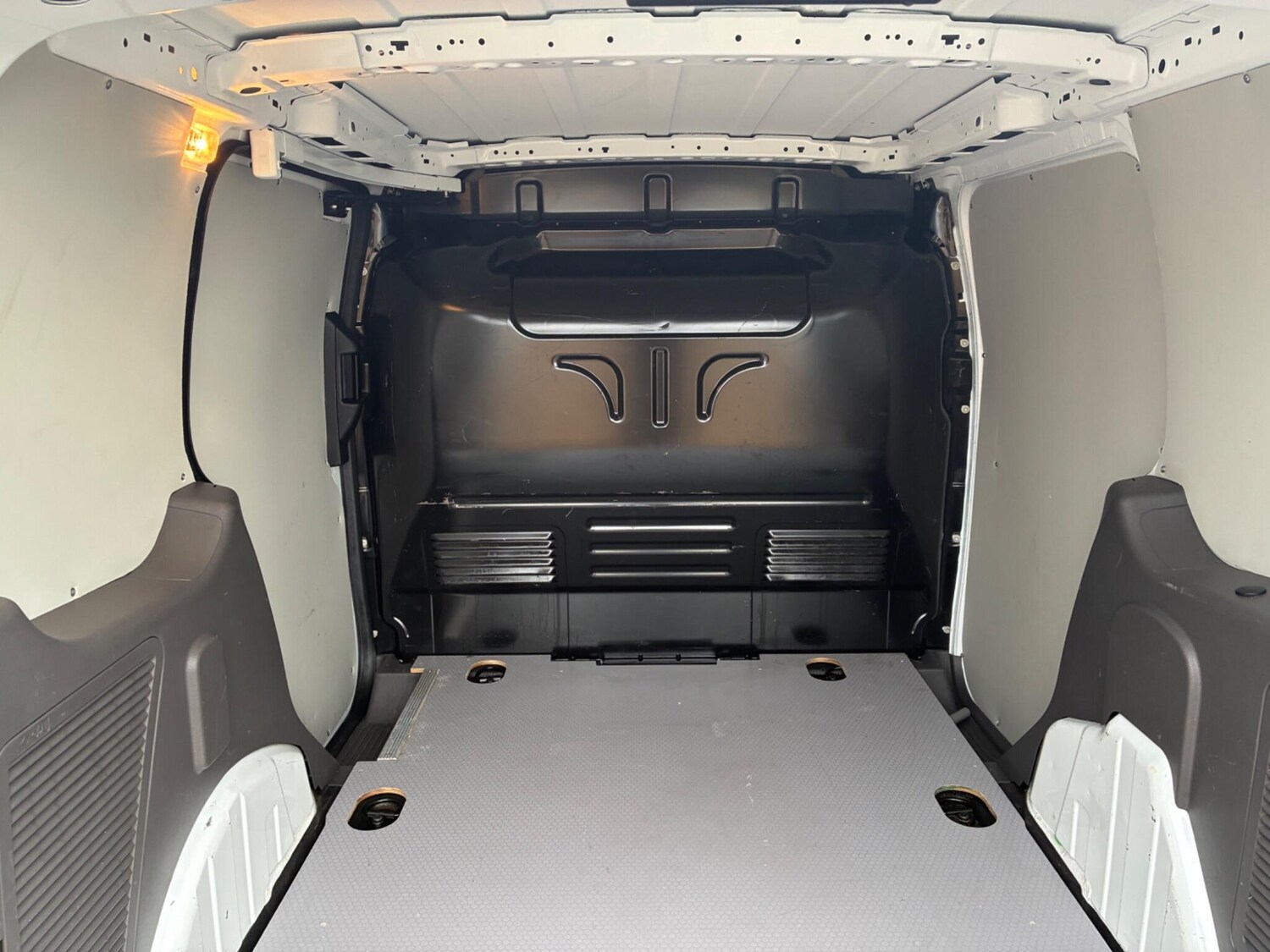 Used Ford Transit Connect 2019 for sale - 76336651: Photo 11
