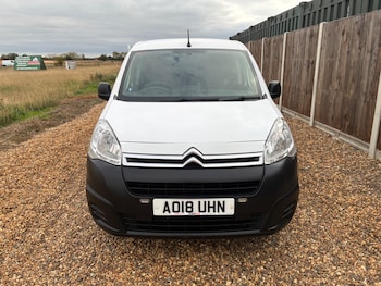 Used Citroen Berlingo 2018 for sale - 76239395: Photo