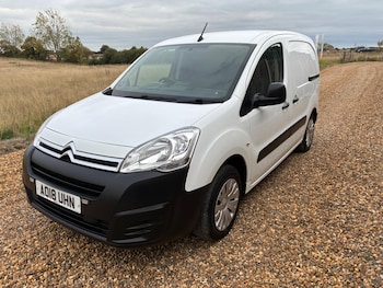 Used Citroen Berlingo 2018 for sale - 76239395: Photo