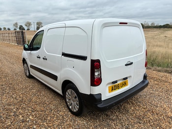 Used Citroen Berlingo 2018 for sale - 76239395: Photo