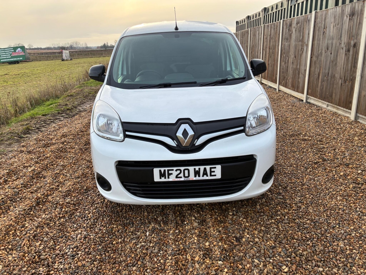 Used Renault Kangoo 2020 for sale - 77143861: Photo 2