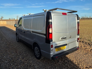 Used Vauxhall Vivaro 2019 for sale - 76839603: Photo