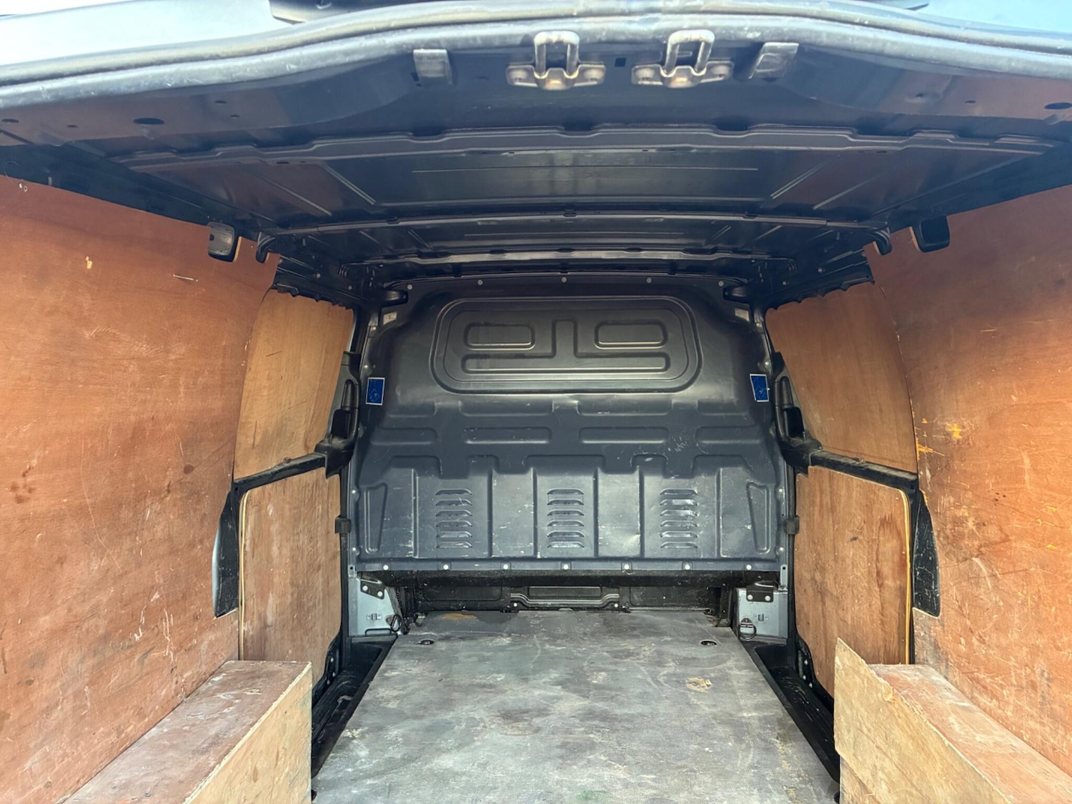 Used Mercedes-Benz Vito 2017 for sale - 76752425: Photo 12