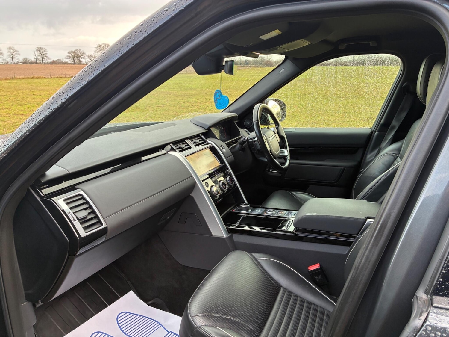 Used Land Rover Discovery 2018 for sale - 77163185: Photo 10