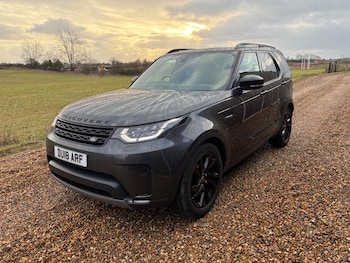 Used Land Rover Discovery 2018 for sale - 77163185: Photo