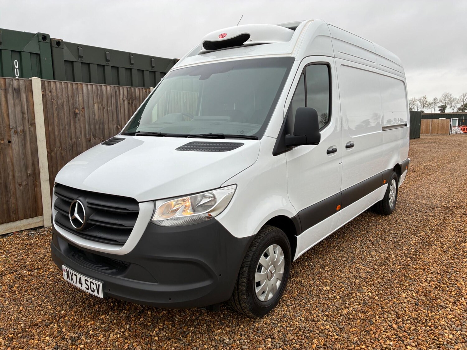 Used Mercedes-Benz Sprinter 2024 for sale - 76425217: Photo 3