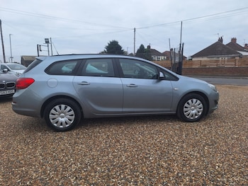 Used Vauxhall Astra 2013 for sale - 76233851: Photo