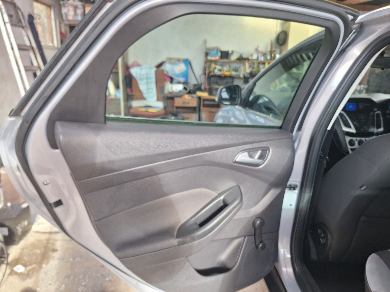 Used Ford Focus 2011 for sale - 77460841: Photo 17