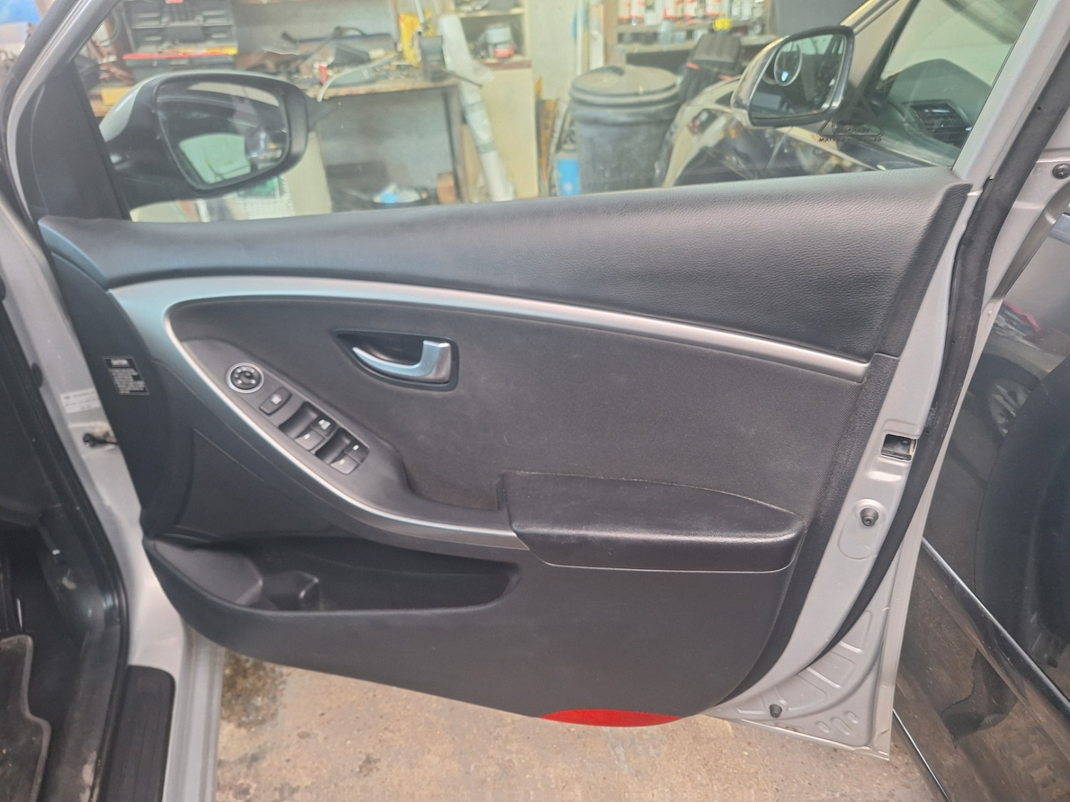 Used Hyundai i30 2012 for sale - 76077726: Photo 9