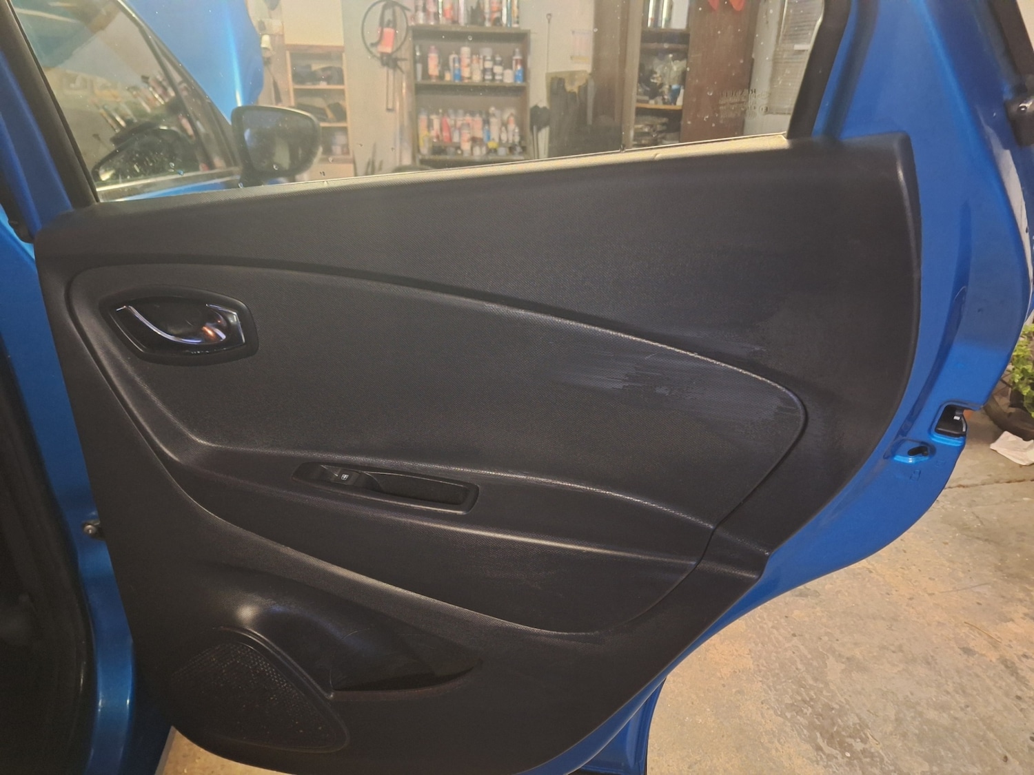 Used Renault Captur 2015 for sale - 76918077: Photo 13