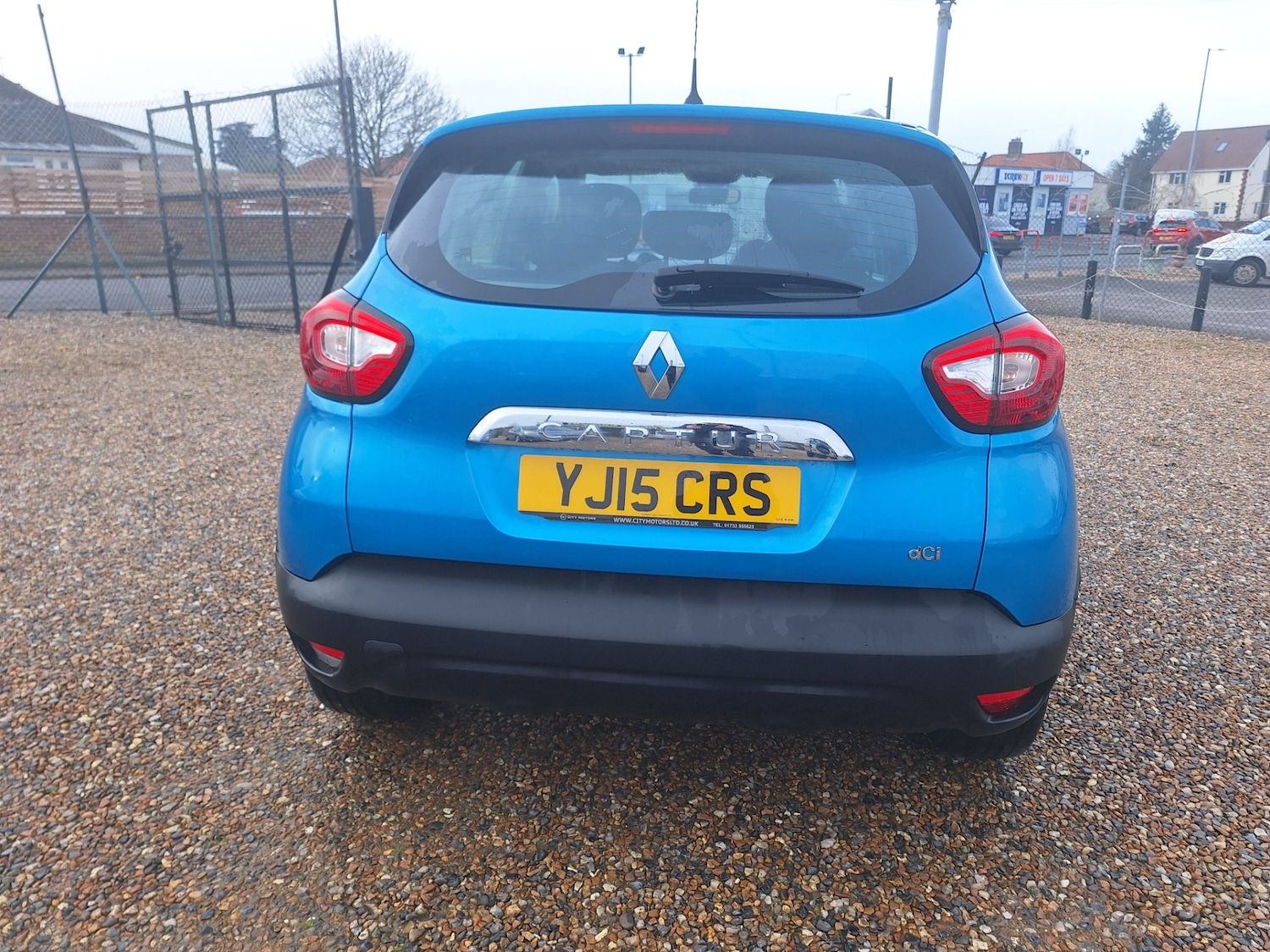 Used Renault Captur 2015 for sale - 76918077: Photo 2