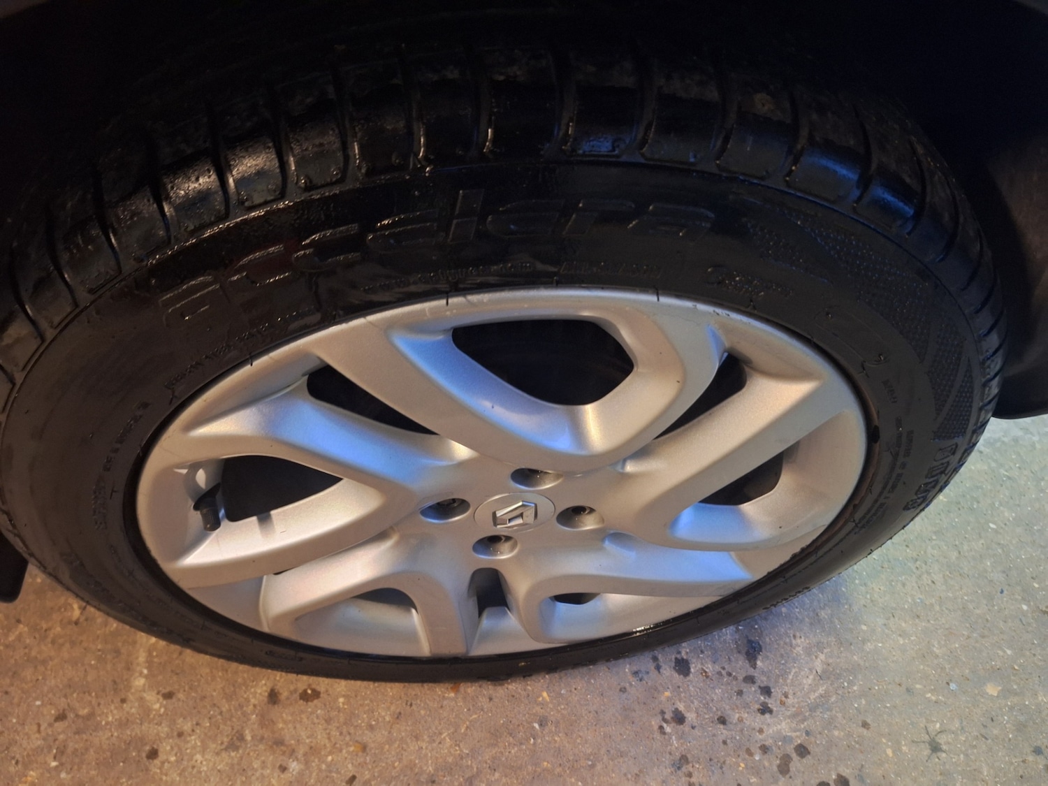 Used Renault Captur 2015 for sale - 76918077: Photo 22