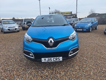 Used Renault Captur 2015 for sale - 76918077: Photo