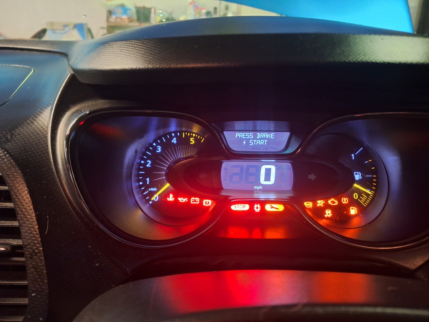 Used Renault Captur 2015 for sale - 76918077: Photo 7