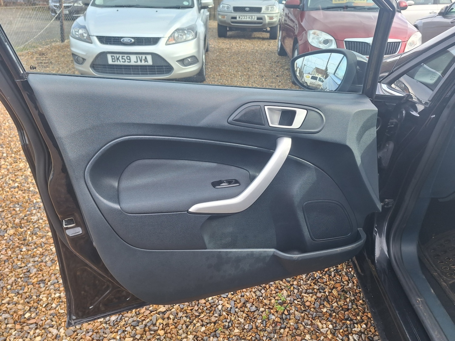 Used Ford Fiesta 2012 for sale - 77629416: Photo 15