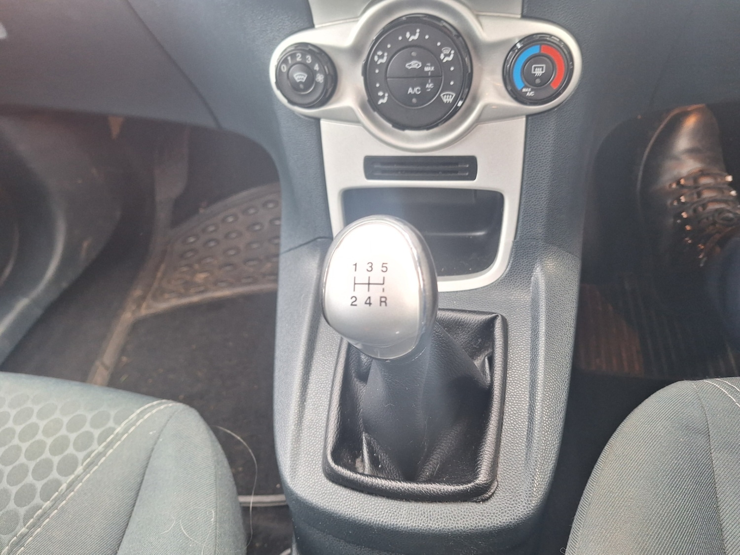 Used Ford Fiesta 2012 for sale - 77629416: Photo 5